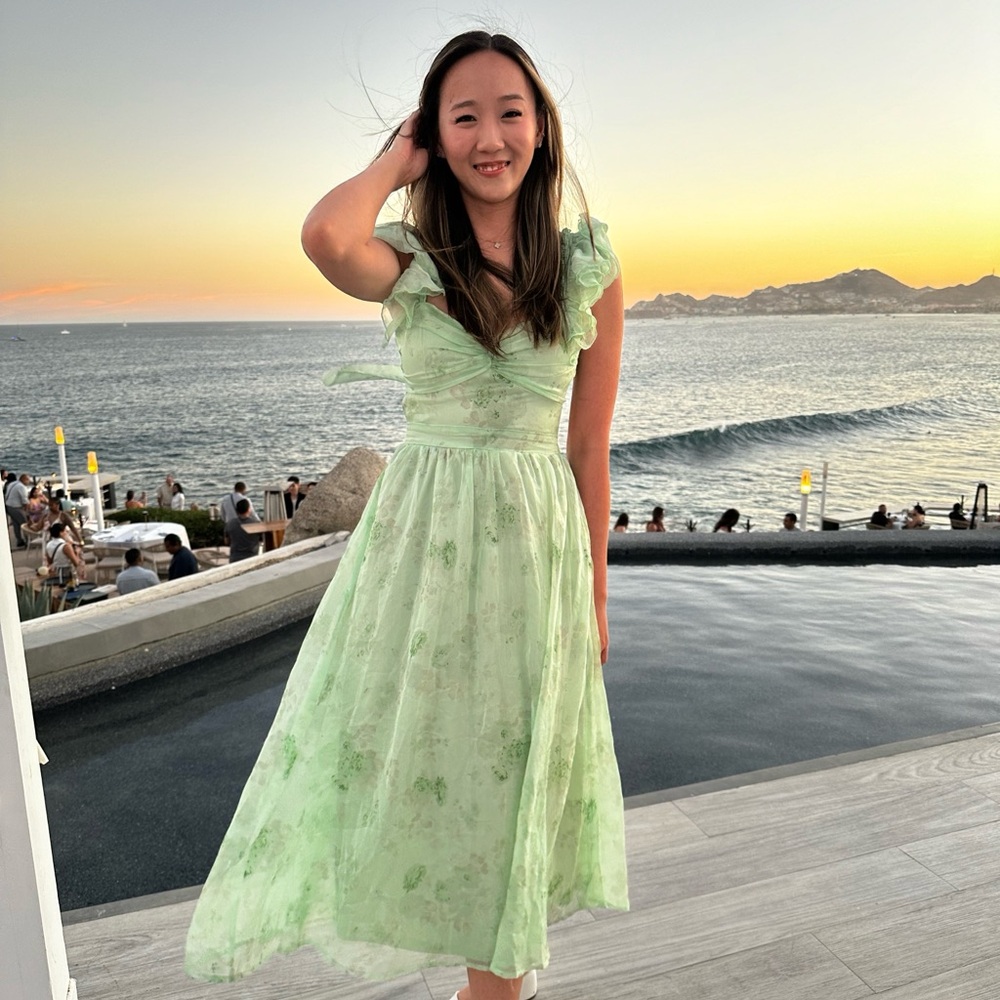 Lulu's Green Floral Midi Dress
